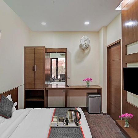 Hotel O Royal Regency Ghaziabad Dış mekan fotoğraf