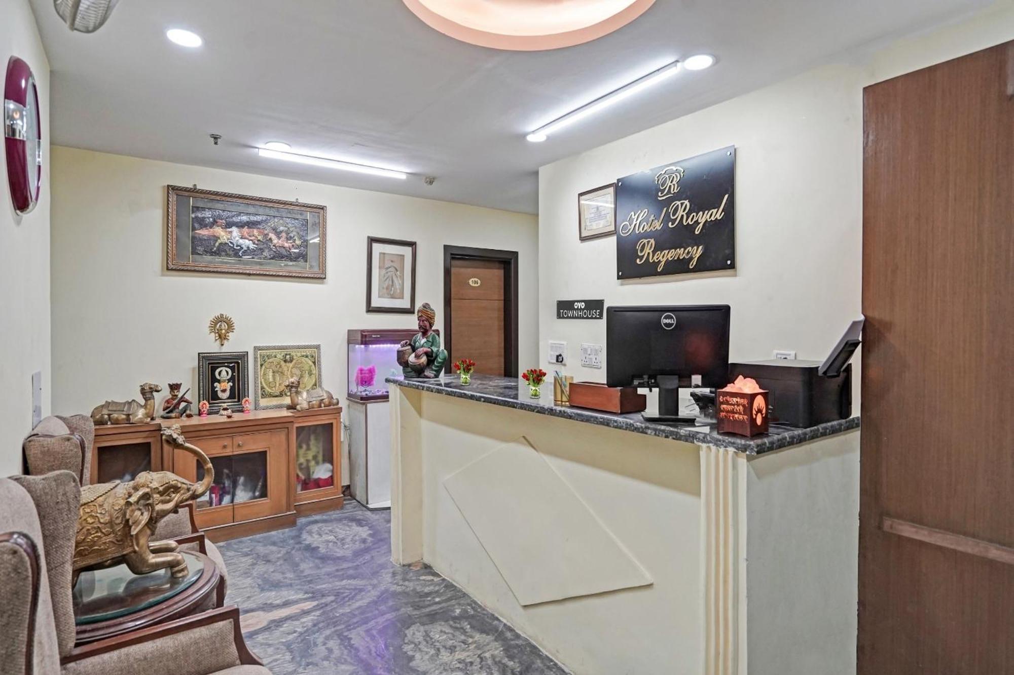 Hotel O Royal Regency Ghaziabad Dış mekan fotoğraf
